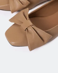 Women L'INTERVALLE Admiralty Camel Leather