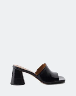 Women L'INTERVALLE Alyki Black Leather