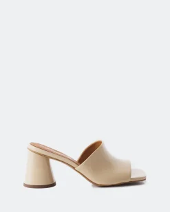 Women L'INTERVALLE Alyki Nude Leather