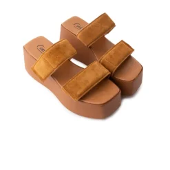 Women L'INTERVALLE Amore Tan Leather
