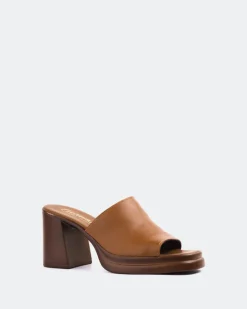 Women L'INTERVALLE Arezzo Tan Leather