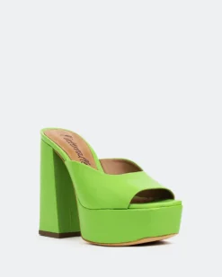 Women L'INTERVALLE Asador, Green Leather/Cuir Vert