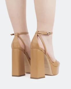 Women L'INTERVALLE Borago, Camel Leather/Cuir Chameau