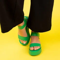 Women L'INTERVALLE Buttercup Green Leather