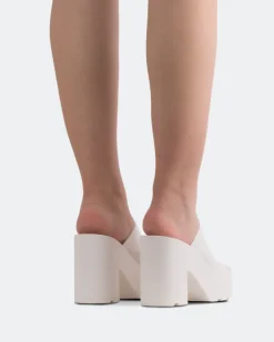 Women L'INTERVALLE Carangi White Lycra