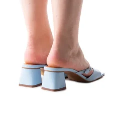 Women L'INTERVALLE Carrera Light Blue Leather