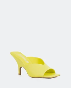 Women L'INTERVALLE Caviana, Yellow Leather/Cuir Jaune