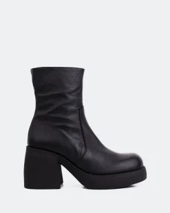 Women L'INTERVALLE Chamonix Black Leather