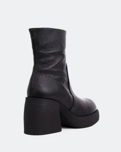 Women L'INTERVALLE Chamonix Black Leather