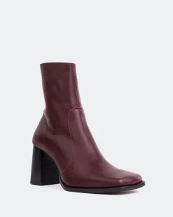 Women L'INTERVALLE Chard Burgundy Leather