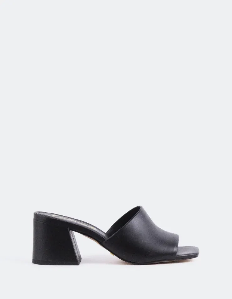 Women L'INTERVALLE Clarabelle Black Leather