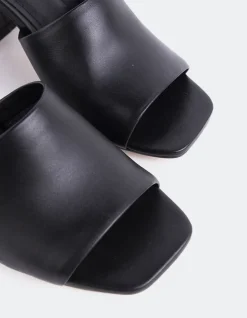 Women L'INTERVALLE Clarabelle Black Leather