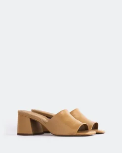 Women L'INTERVALLE Clarabelle Camel Leather