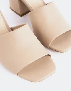 Women L'INTERVALLE Clarabelle Nude Leather