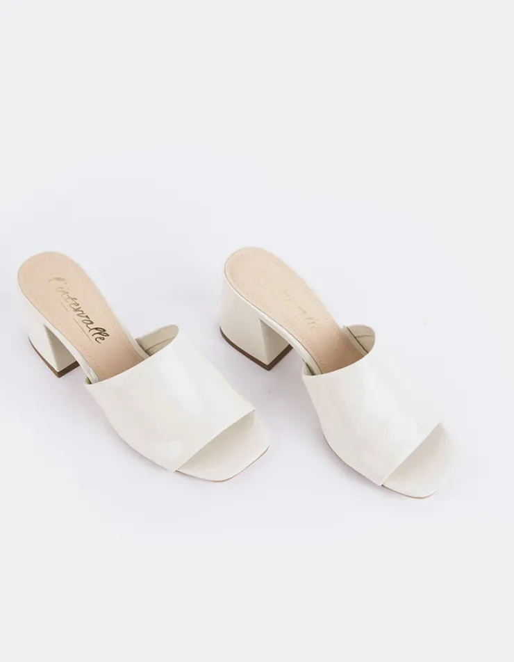 Women L'INTERVALLE Clarabelle Off White Patent