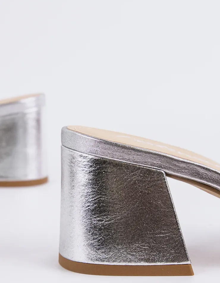 Women L'INTERVALLE Clarabelle Silver Leather