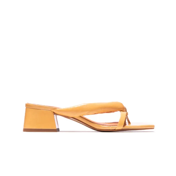Women L'INTERVALLE Collins Nude Leather