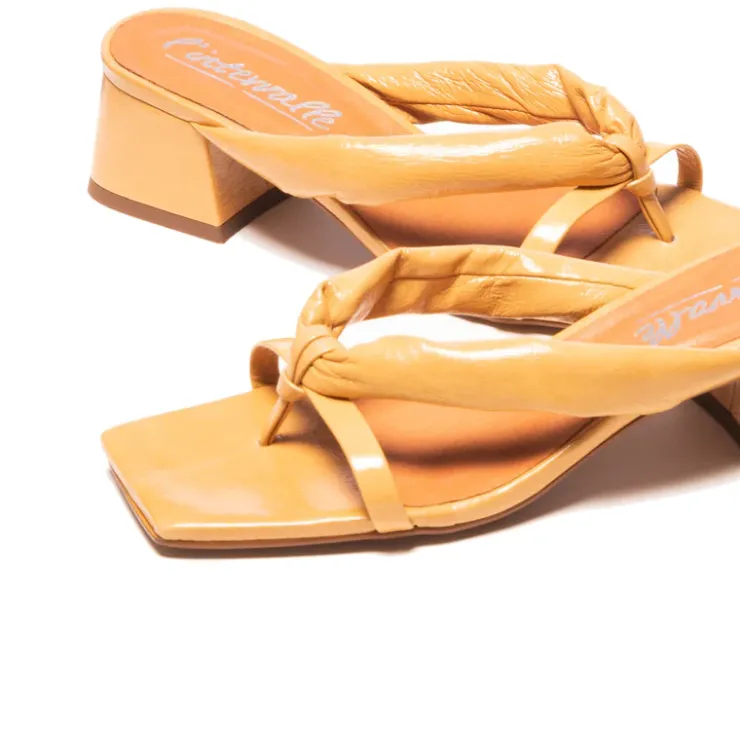 Women L'INTERVALLE Collins Nude Leather