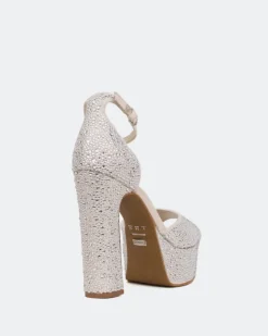 Women L'INTERVALLE Cupid, Off White Suede/Suède Blanc Cassé