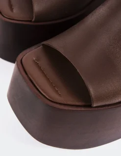 Women L'INTERVALLE Fidèle Brown Leather