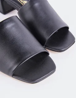 Women L'INTERVALLE Fortunata Black Leather