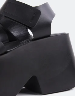 Women L'INTERVALLE Gentil Black Leather
