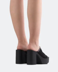 Women L'INTERVALLE Genuine Black Crochet