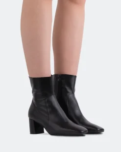 Women L'INTERVALLE Gillian Black Leather
