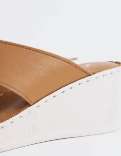 Women L'INTERVALLE Govina Tan Leather