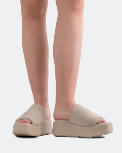 Women L'INTERVALLE Harlow Cream Puff