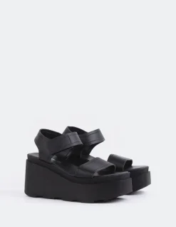 Women L'INTERVALLE Ideal Black Leather