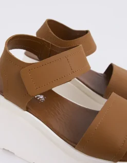 Women L'INTERVALLE Ideal Tan Leather