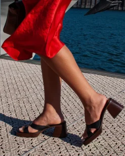 Women L'INTERVALLE Isadora Black Leather