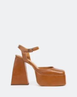 Women L'INTERVALLE Kotter, Tan Leather/Cuir Ocre