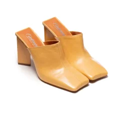 Women L'INTERVALLE Loutro Nude Leather