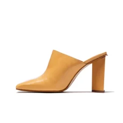 Women L'INTERVALLE Loutro Nude Leather