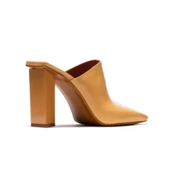 Women L'INTERVALLE Loutro Nude Leather