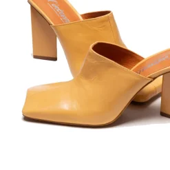 Women L'INTERVALLE Loutro Nude Leather