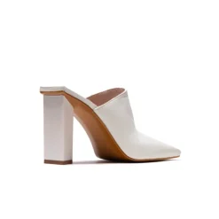 Women L'INTERVALLE Loutro White Leather