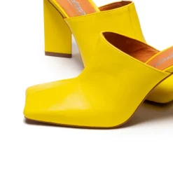 Women L'INTERVALLE Loutro Yellow Leather