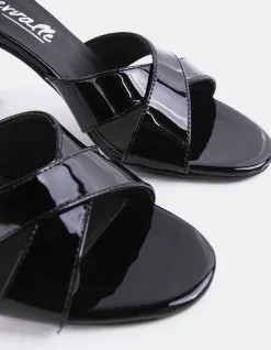 Women L'INTERVALLE Madonna Black Patent