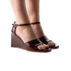 Women L'INTERVALLE Mariposa Chestnut Leather