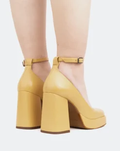 Women L'INTERVALLE Mash, Camel Leather/Cuir Chameau