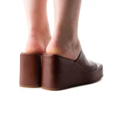 Women L'INTERVALLE Matamoros Chestnut Leather