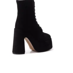 Women L'INTERVALLE Mellow Black Suede