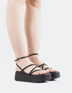 Women L'INTERVALLE Miel Black Leather