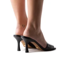 Women L'INTERVALLE Mylos Black Leather