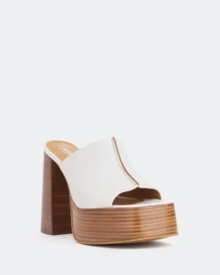 Women L'INTERVALLE Overboard Off White Leather/Cuir Blanc Cassé