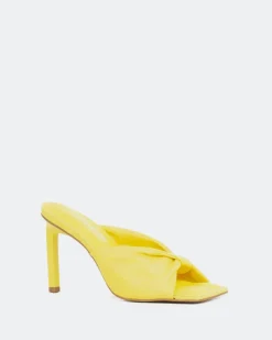 Women L'INTERVALLE Paqueta, Yellow Leather/Cuir Jaune