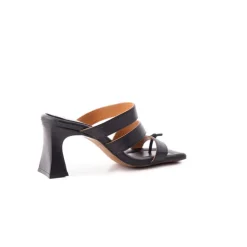 Women L'INTERVALLE Paseo Black Leather